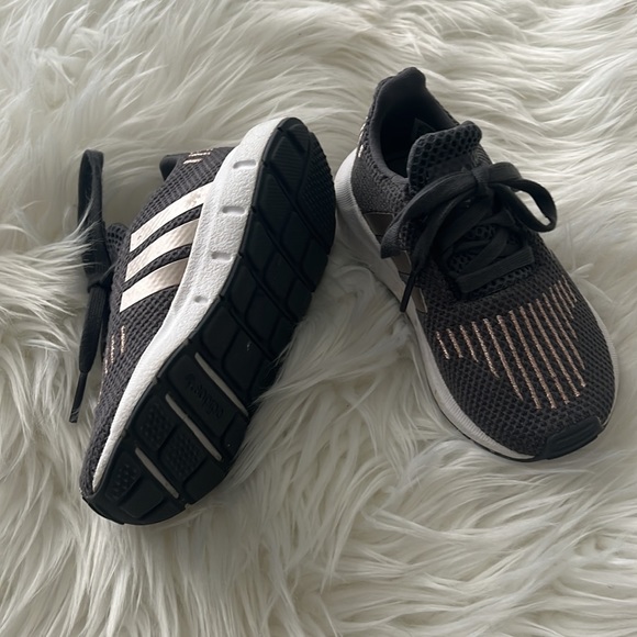 Adidadas Ortholite Sneakers size 7K/7C - Picture 4 of 4